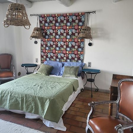 Maison Au Calme Sur Arlesヴィラ エクステリア 写真